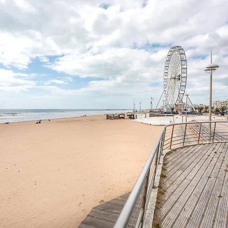 100m Plage, Foret, Balcon, Parking *