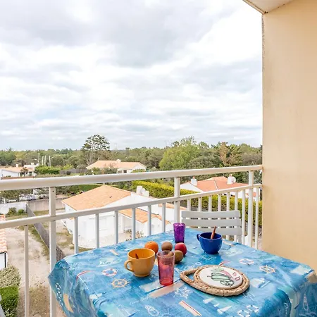 100m Plage, Foret, Balcon, Parking *