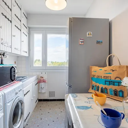 Lejlighed 100m Plage, Foret, Balcon, Parking